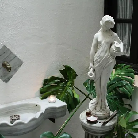 Guest house La Fonda Barranco 3*